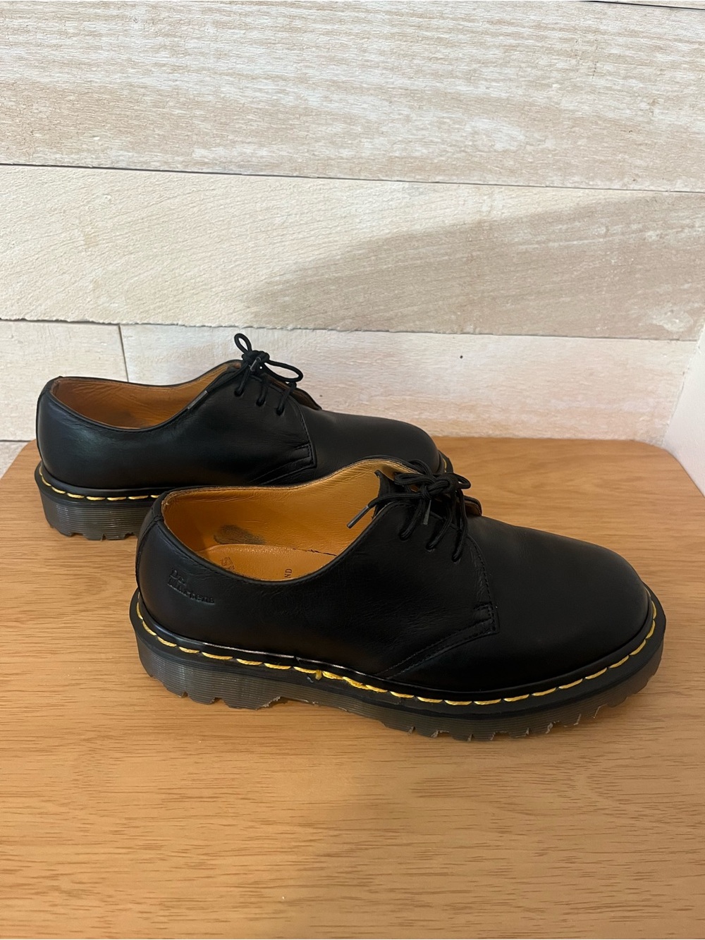 Vintage Dr. Martens 1461 Black Leather Oxfords Made in England - Picture 6 of 16